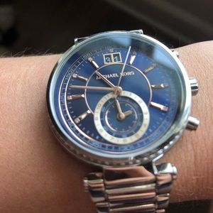 Michael Kors Accessories - Micheal Kors Sawyer Blue Dial Watch Michael Kors Accessories - Micheal Kors Sawyer Blue Dial Watch